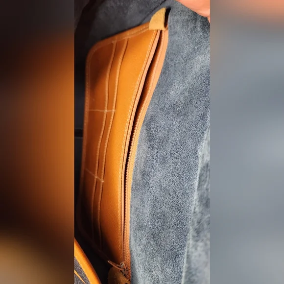 Dooney & Bourke vintage equestrian all weather leather crossbody bag, navy - Picture 8 of 16